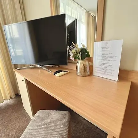 Suzi's Summer Appartement *